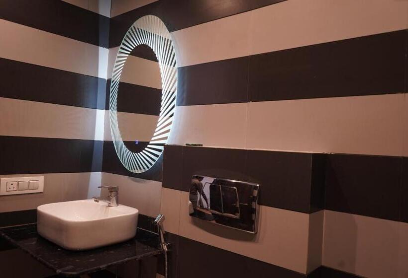 اتاق استاندارد, O Delhi, Near Metro Station Karol Bagh