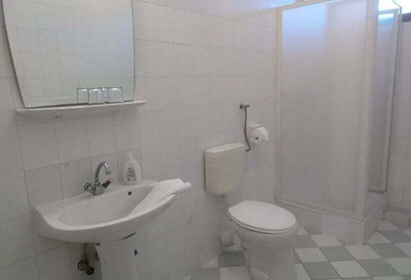 اتاق استاندارد, Napsugár