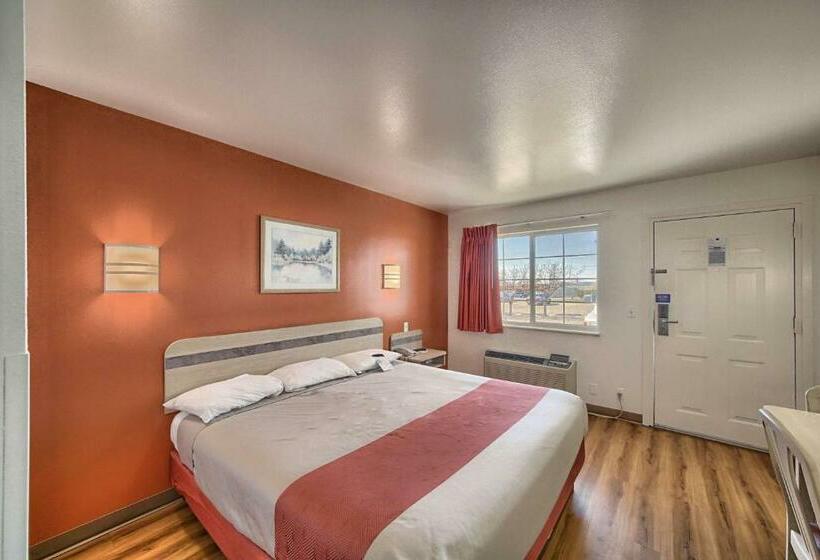 اتاق استاندارد با تخت بزرگ, Motel 6kerrville, Tx