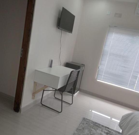 اتاق لوکس, Chaya Accommodation B&b And Self Catering