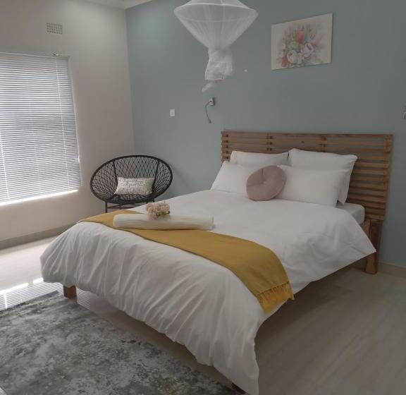 اتاق لوکس, Chaya Accommodation B&b And Self Catering