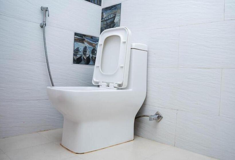 اتاق لوکس خانوادگی, Kamana
