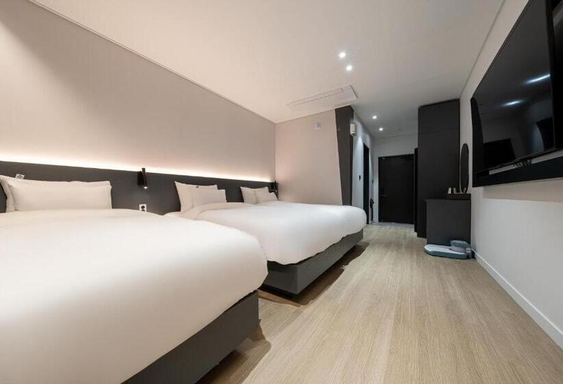 اتاق استاندارد سه نفره, Hound Hotel Mokpo Peace Plaza