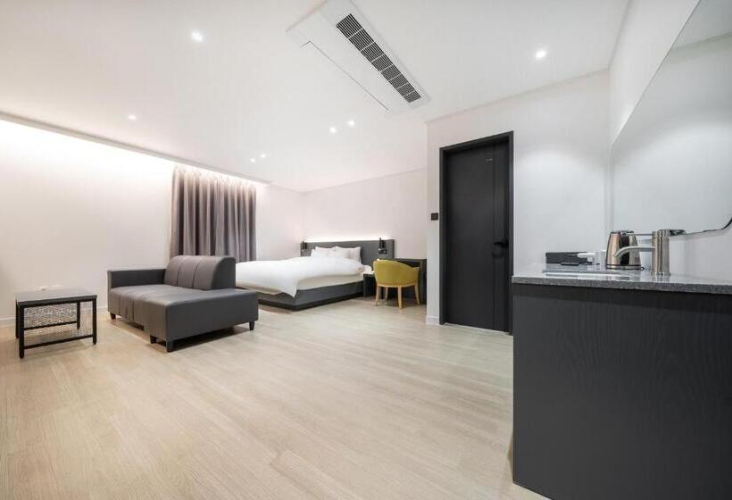 اتاق پرمیوم, Hound Hotel Mokpo Peace Plaza