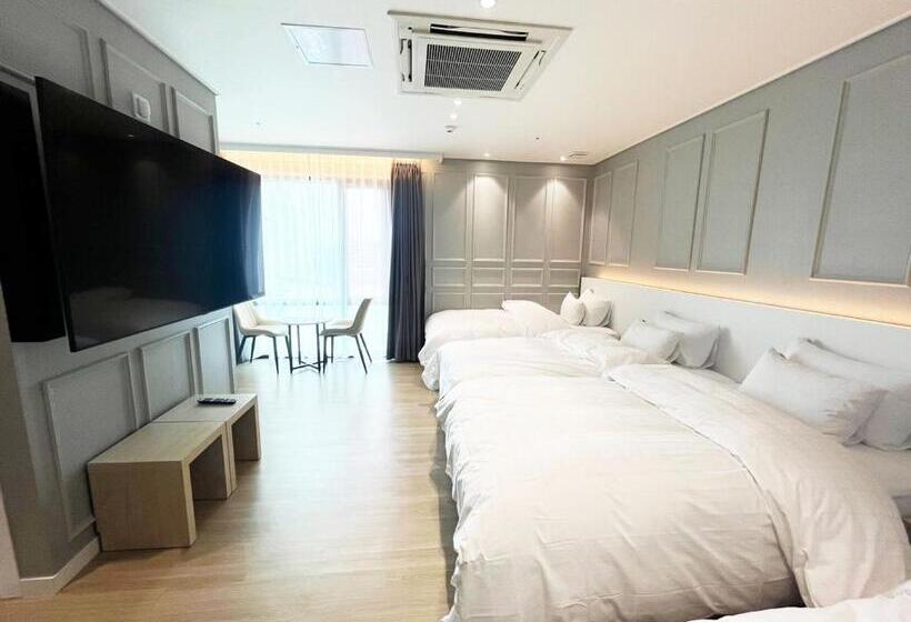 اتاق لوکس خانوادگی, Hound Hotel Mokpo Peace Plaza