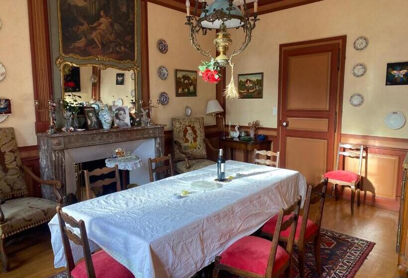 اتاق استاندارد, La Grande Maison