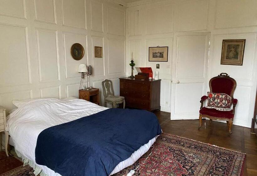 اتاق استاندارد, La Grande Maison