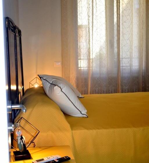 اتاق استاندارد, Il Trovatore Rooms