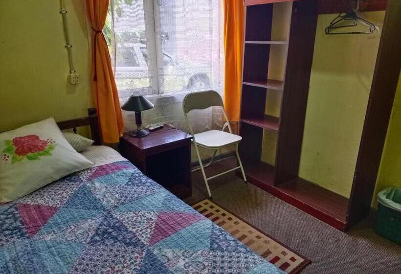 اتاق استاندارد یک تخته با سرویس بهداشتی مشترک, Residencial Ortega