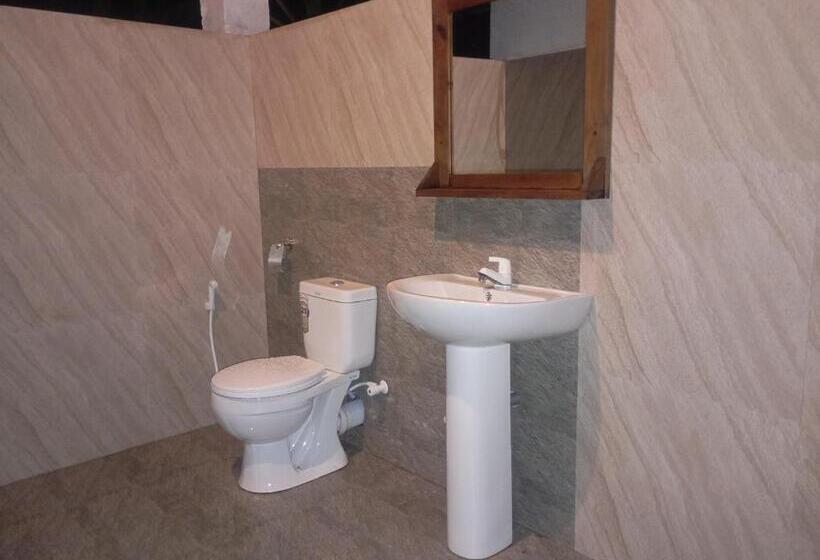 اتاق استاندارد, Eagle Safari Cottage