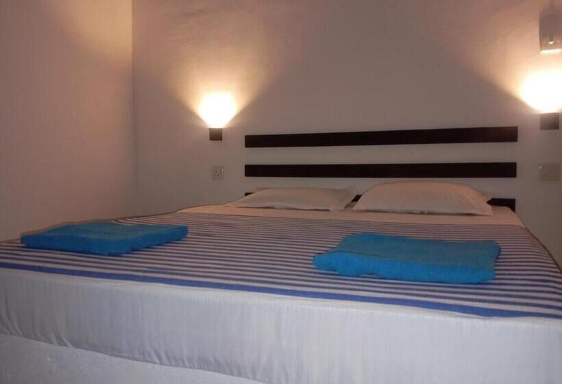 اتاق استاندارد, Eagle Safari Cottage