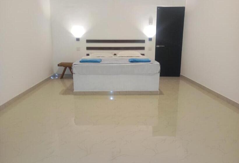 اتاق استاندارد, Eagle Safari Cottage