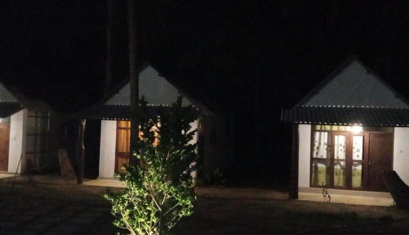 اتاق استاندارد, Eagle Safari Cottage