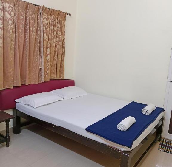 اتاق استاندارد, Sunanda Lodge