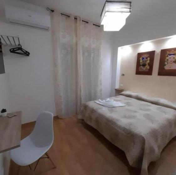 اتاق استاندارد, Milazzo La Porta Delle Eolie 2.0
