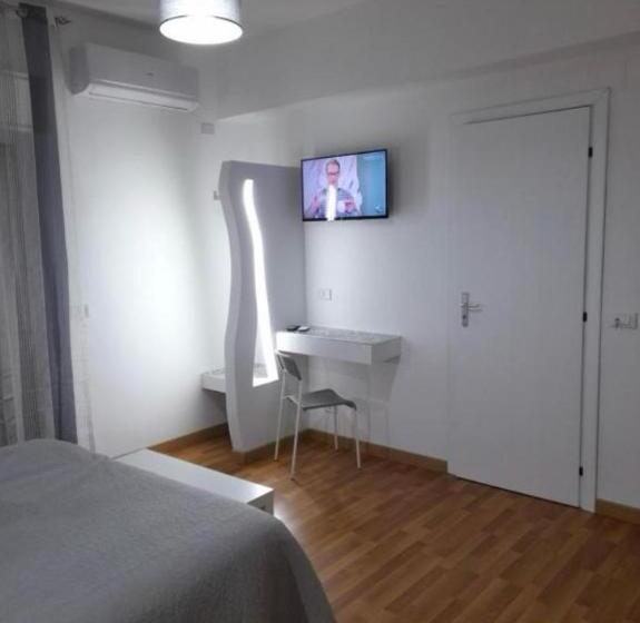 اتاق استاندارد چهارنفره با بالکن, Milazzo La Porta Delle Eolie 2.0