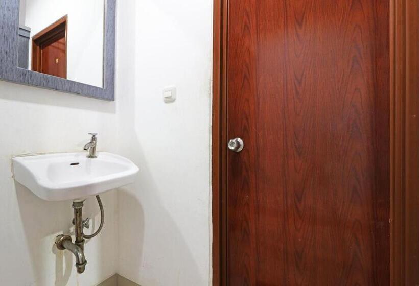 اتاق استاندارد, Paus Guest House Pekanbaru
