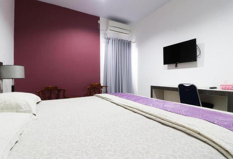 اتاق لوکس, Paus Guest House Pekanbaru