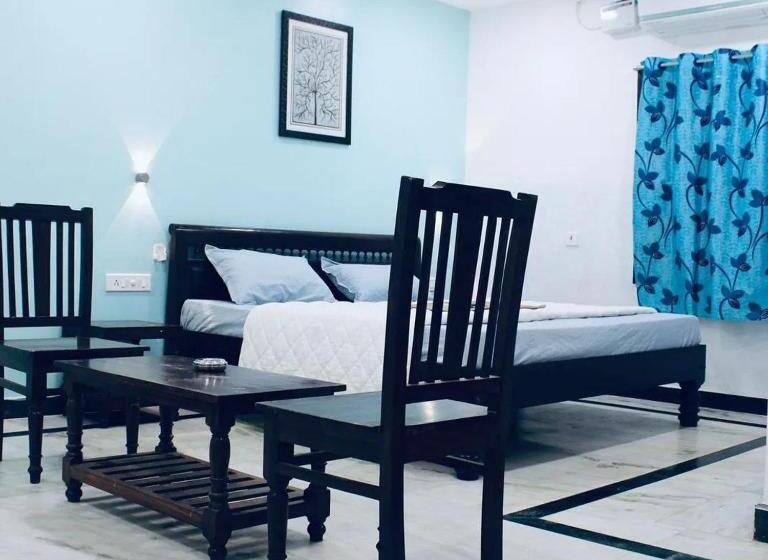 اتاق لوکس با تخت بزرگ, Vcp Beach Resort
