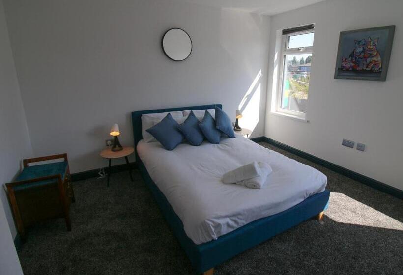 اتاق استاندارد, Self Service En Suite Rooms By Property Promise
