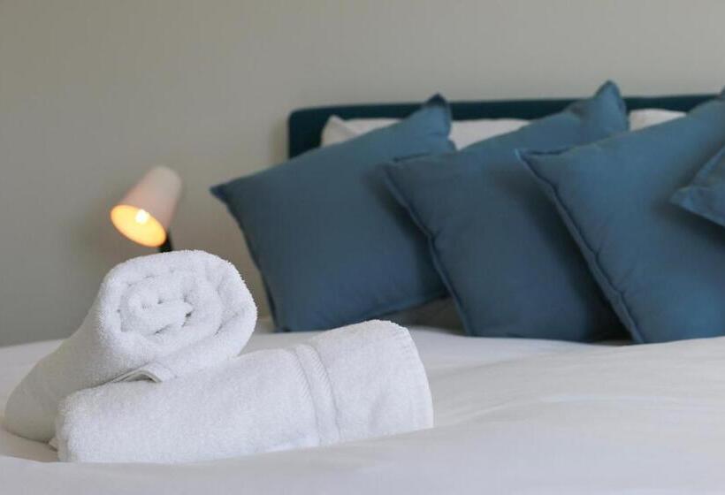 اتاق استاندارد, Self Service En Suite Rooms By Property Promise