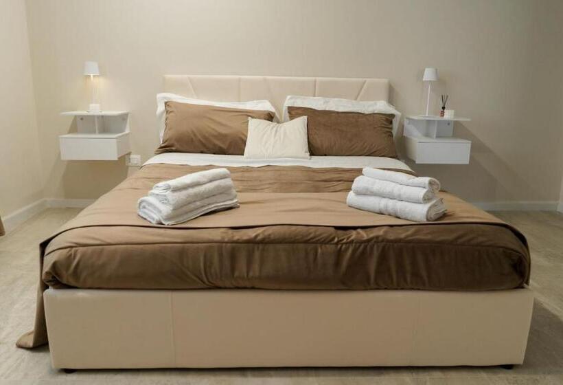 اتاق راحتی سه تخته, My Place B&b