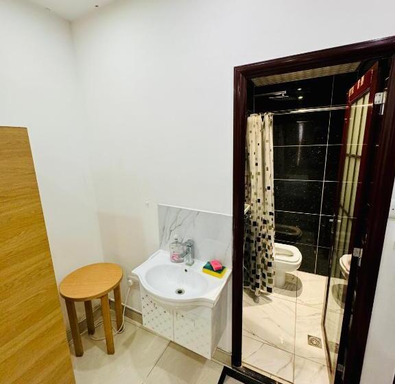 اتاق استاندارد, The Great Falcon Accommodation