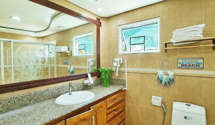 سوییت سوپریور با چشم‌انداز دریا, Dreamland Paradise Resort