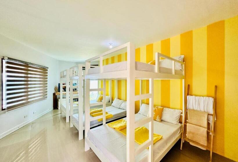 اتاق خانوادگی با چشم‌انداز دریا, Dreamland Paradise Resort