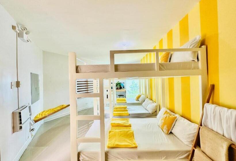 اتاق خانوادگی با چشم‌انداز دریا, Dreamland Paradise Resort
