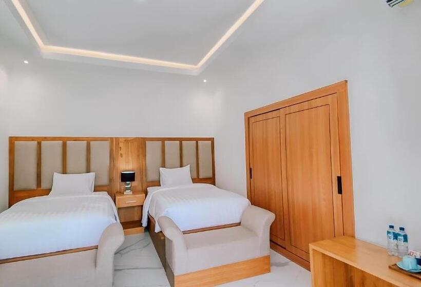 اتاق لوکس, Rejuvenate Resort And Restaurant