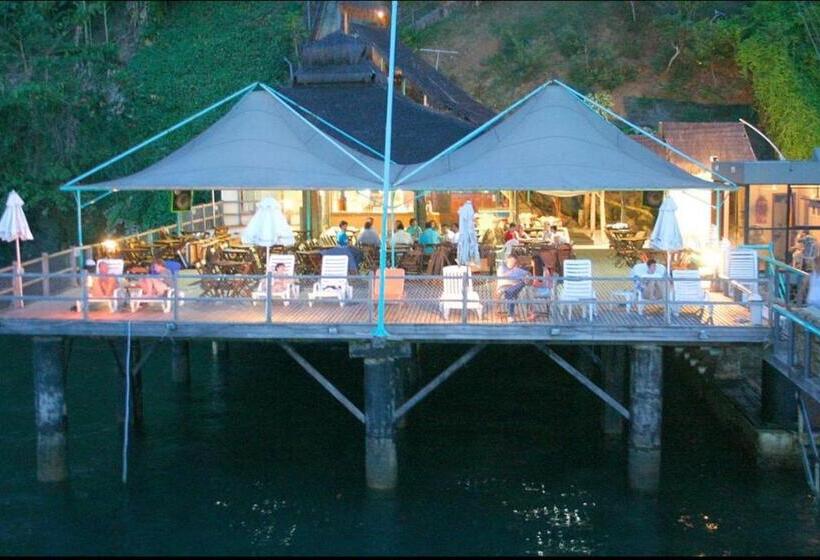 استودیوی استاندارد با چشم‌انداز دریا, Sol Victoria Marina