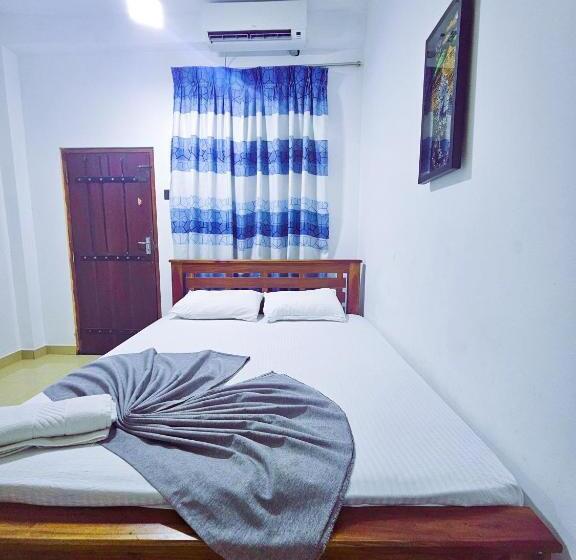 اتاق استاندارد, Chill Airport Transit Stay