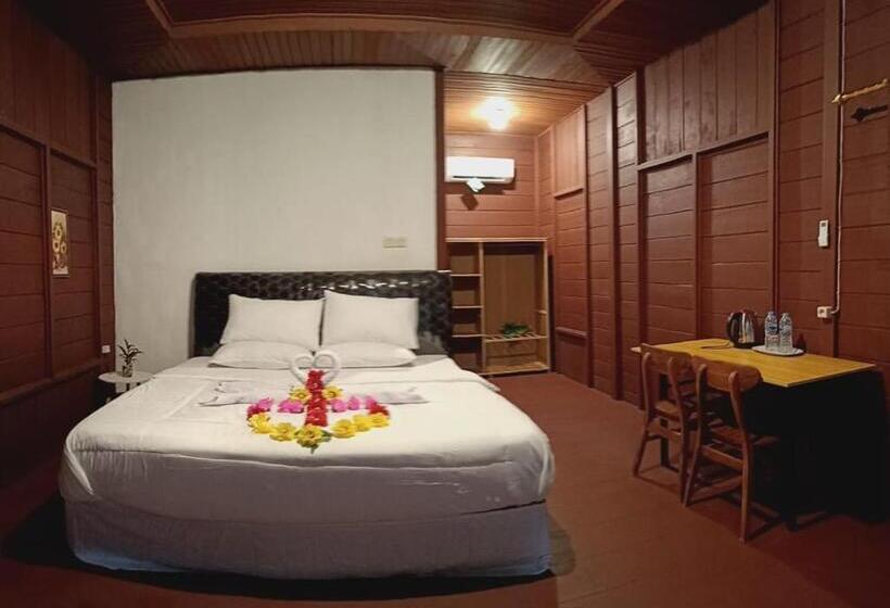 اتاق استاندارد اینتریور, Raflow Resort Raja Ampat