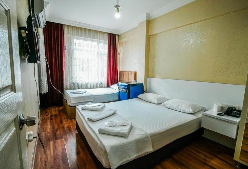 اتاق کلاسیک سه تخته, Sahra Otel