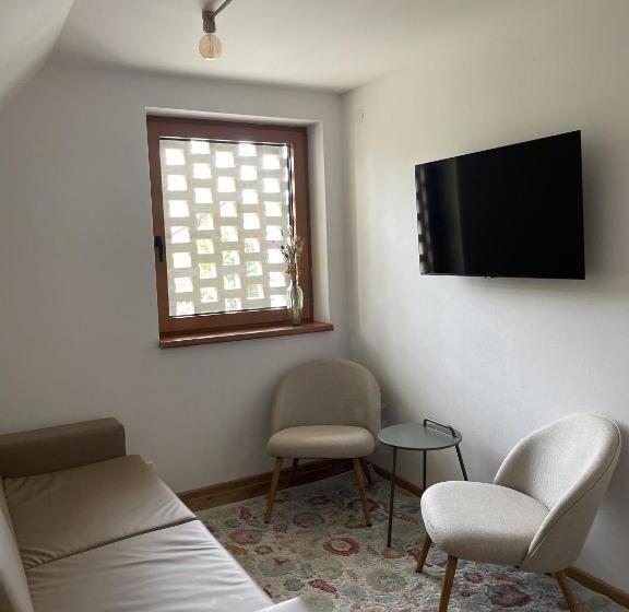 آپارتمان دوبلکس 1 خوابه, Sklep 38
