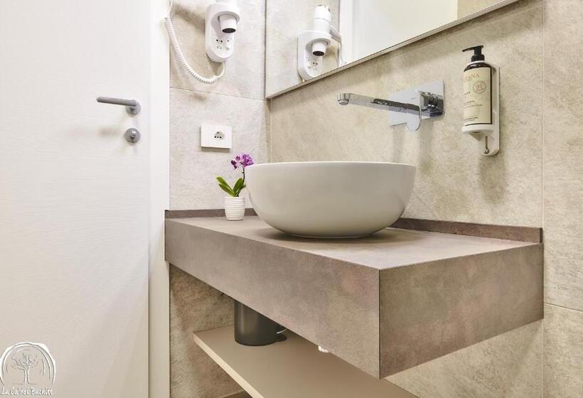 اتاق لوکس یک تخته, Foresteria Guesthouse Ca  Dei Bachitt