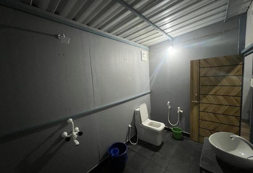 تختخواب در اتاق مشترک, Goko Hostel