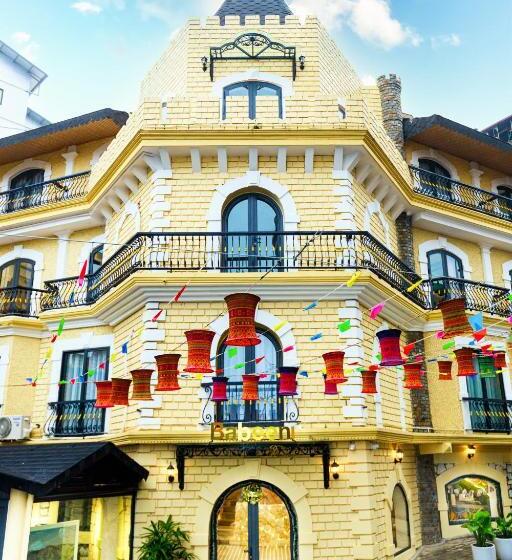 اتاق لوکس, Babeeni Family Hotel Sapa