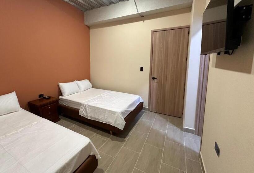 اتاق لوکس خانوادگی, Awa House