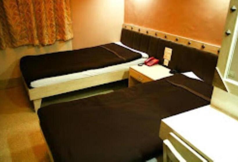اتاق استاندارد, Monsoon , Shillong