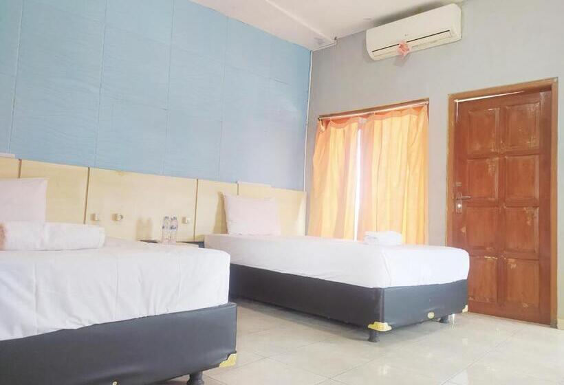 اتاق استاندارد, Reddoorz At Deamartaloka Colomadu Solo