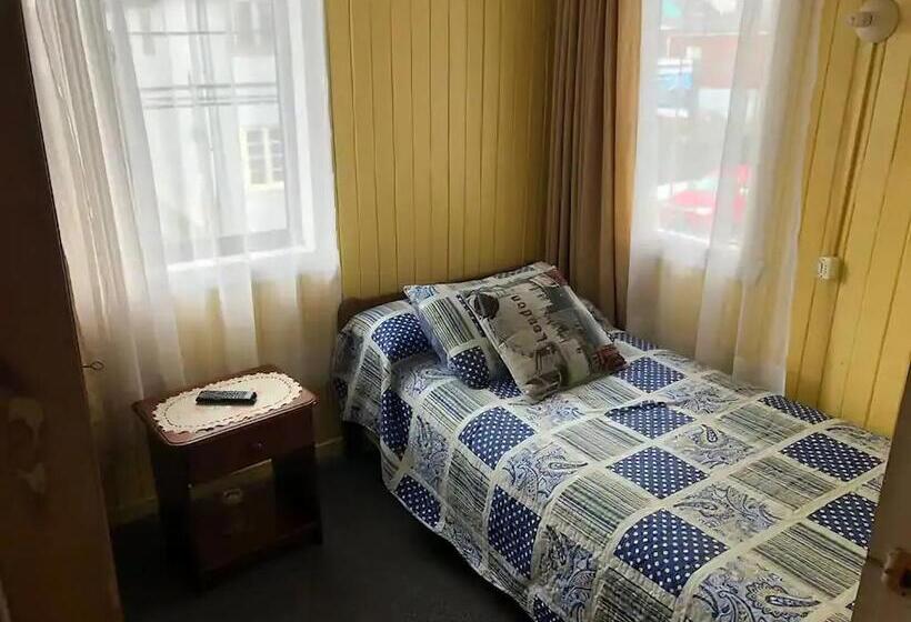 اتاق استاندارد یک تخته با سرویس بهداشتی مشترک, Hostal Chilote