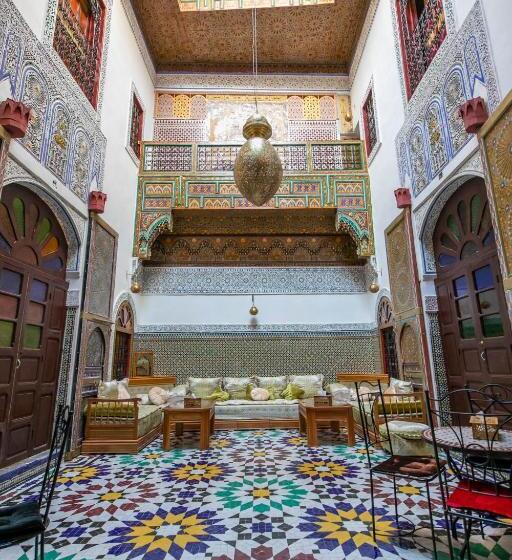 اتاق استاندارد سه تخته با بالکن, Riad Fez Qamar