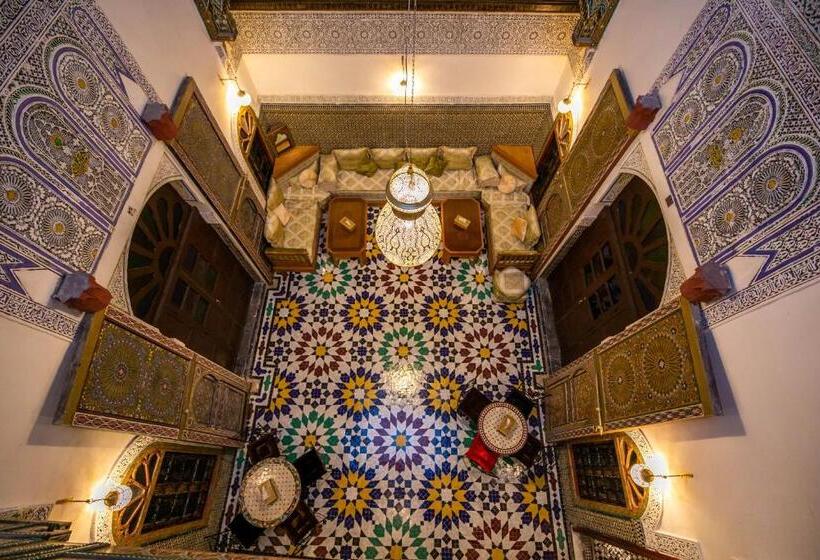 اتاق سوپریور چهار تخته, Riad Fez Qamar