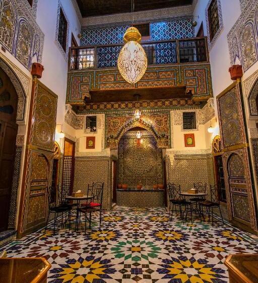 اتاق سوپریور چهار تخته, Riad Fez Qamar