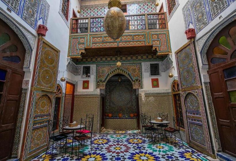 اتاق سوپریور چهار تخته, Riad Fez Qamar