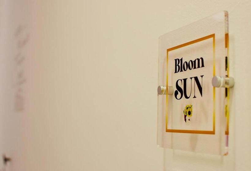 اتاق استاندارد با چشم‌انداز استخر, In Bloom B&b