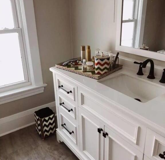 اتاق استاندارد, Magnolia Llc Short Term Rentals Private Room On The Second Floor