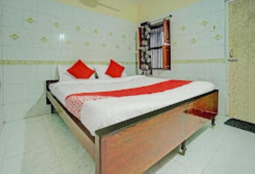 اتاق لوکس, Bikram Stays,cuttack